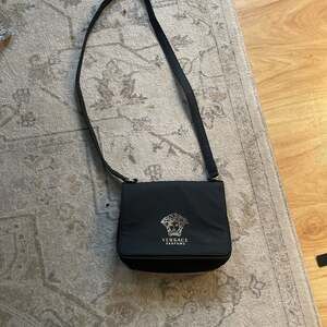 Versace | Bags | Versace Medusa Saddle Shoulder Crossbody Versace | Bags | Versace Medusa Saddle Shoulder Crossbody